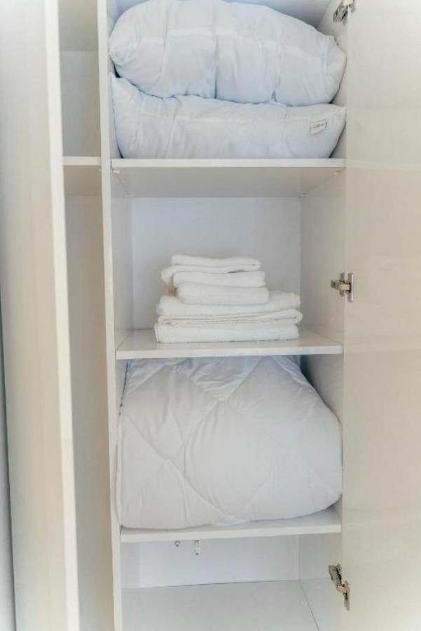 Lux Apartaments Batumi Bagian luar foto