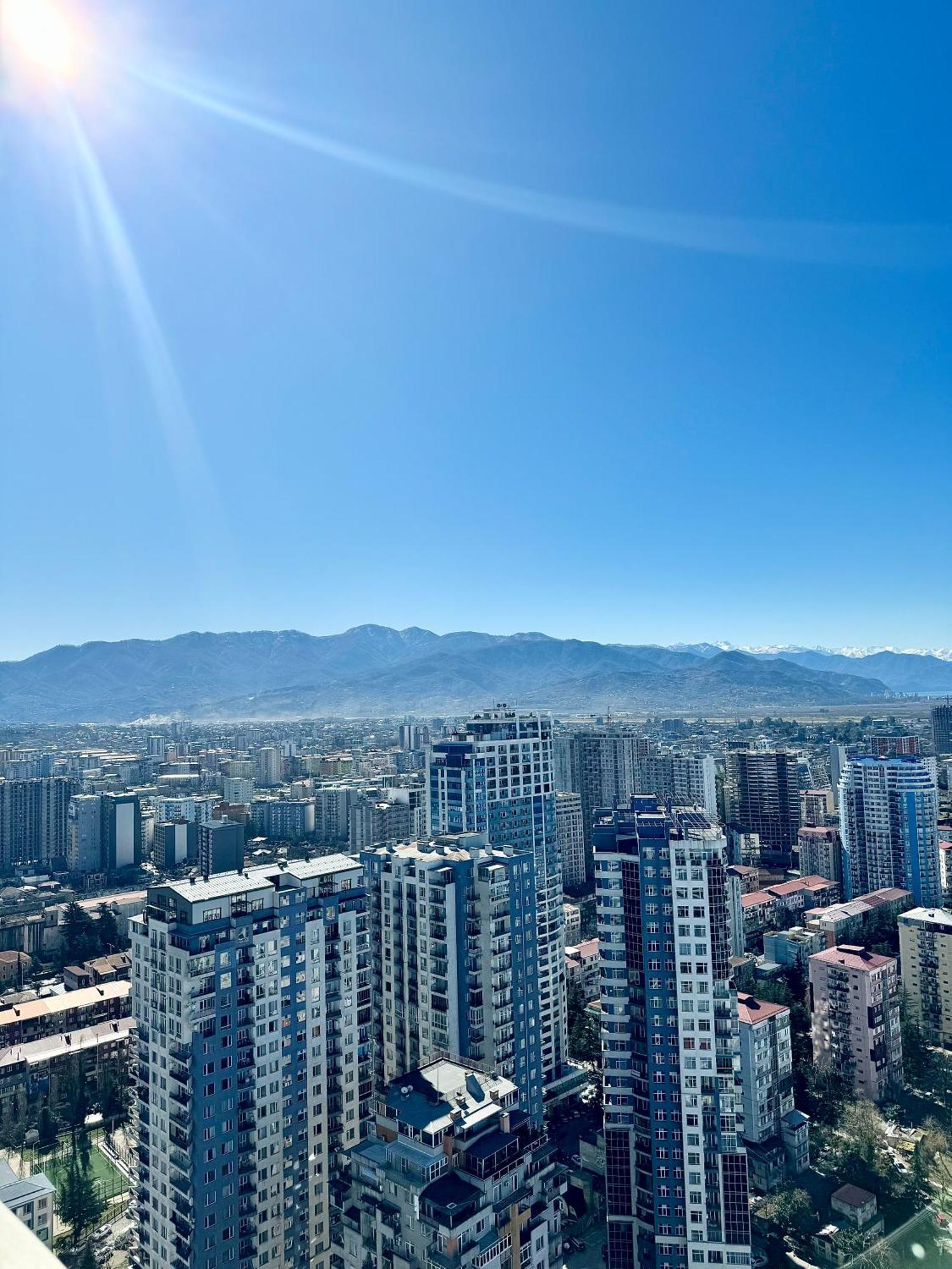Lux Apartaments Batumi Bagian luar foto